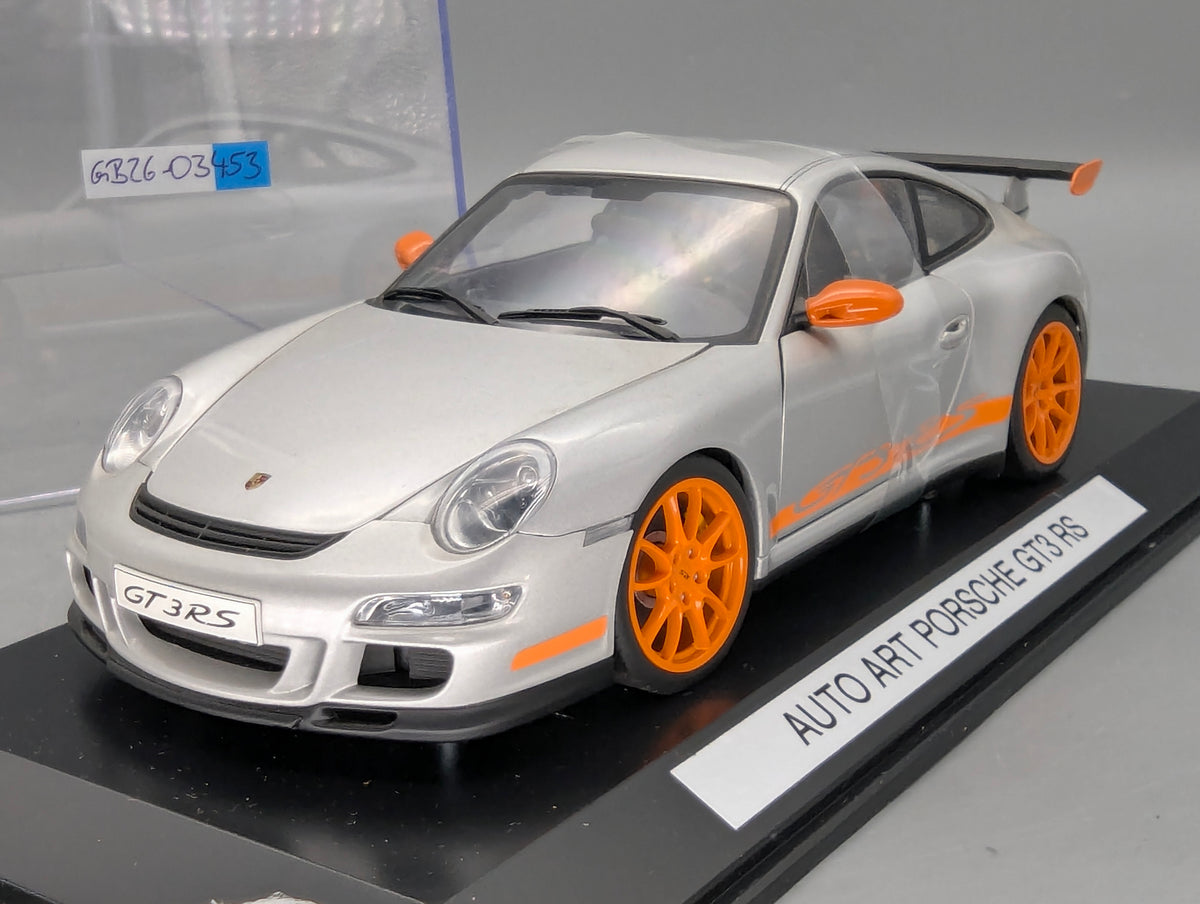 Modellautos 1:18 Autoart Porsche 911 (997) GT3 Promo Cup 2006 mit OVP