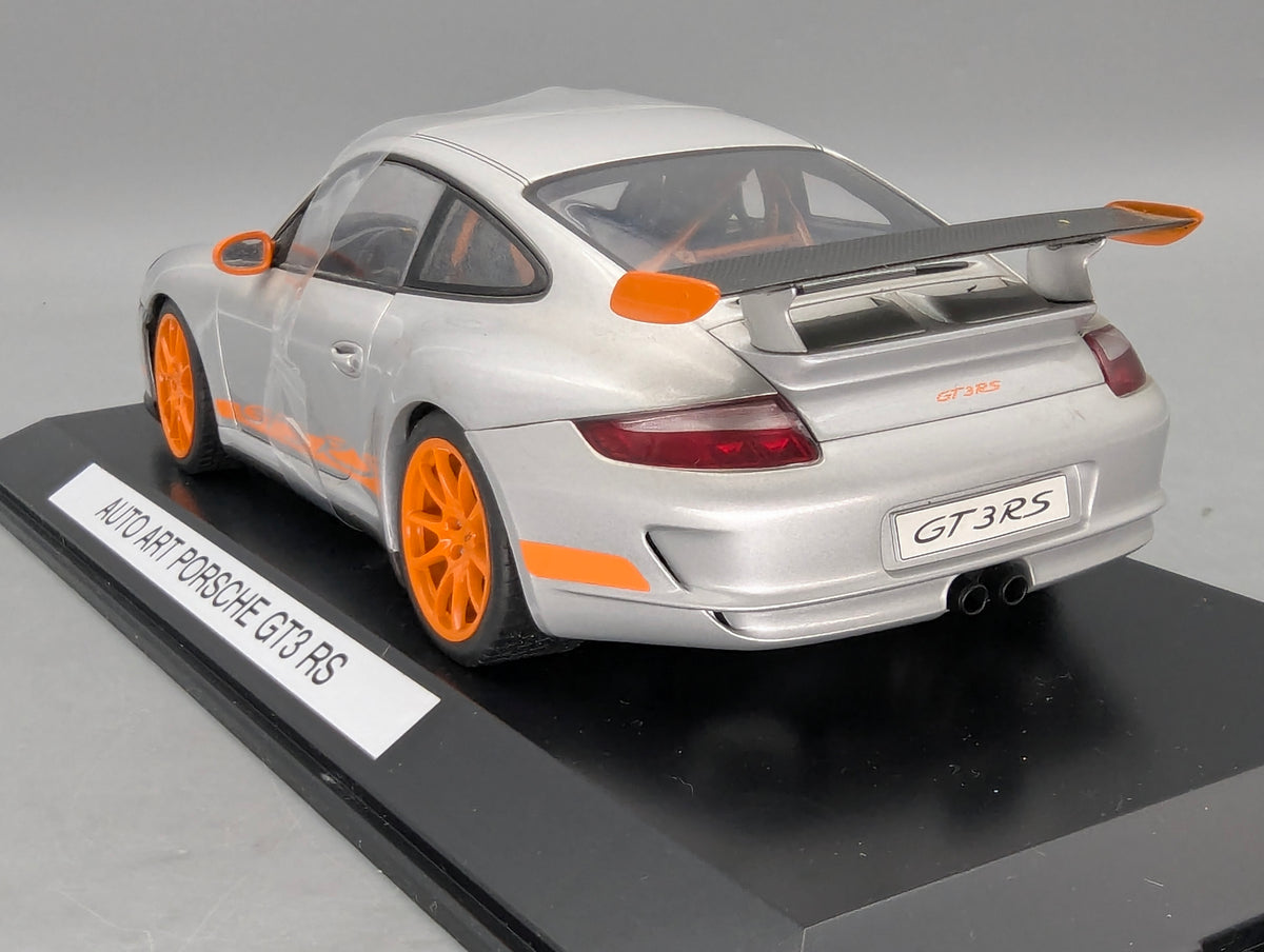 Modellautos 1:18 Autoart Porsche 911 (997) GT3 Promo Cup 2006 mit OVP