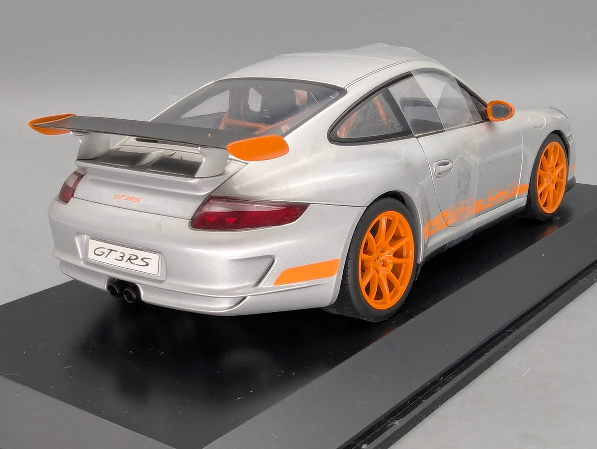 Modellautos 1:18 Autoart Porsche 911 (997) GT3 Promo Cup 2006 mit OVP