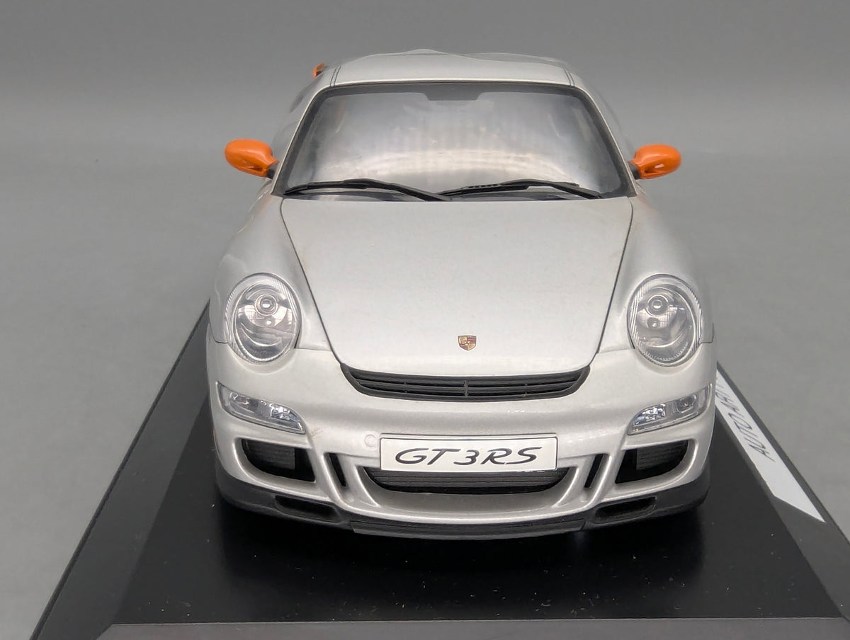 Modellautos 1:18 Autoart Porsche 911 (997) GT3 Promo Cup 2006 mit OVP
