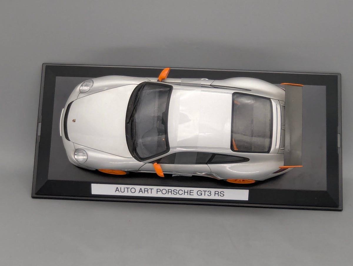 Modellautos 1:18 Autoart Porsche 911 (997) GT3 Promo Cup 2006 mit OVP