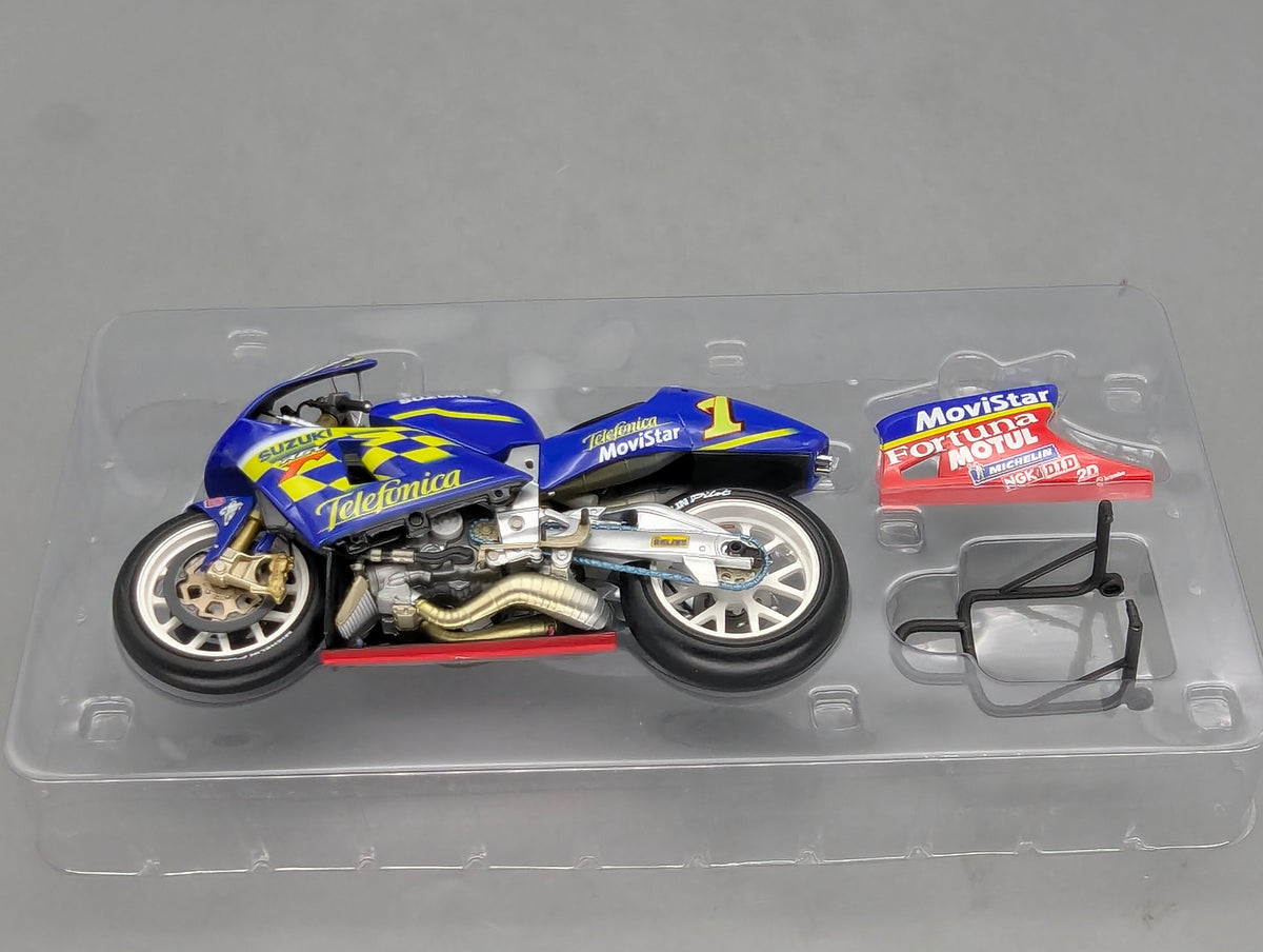 Motorrad Modell 1:12 Minichamps Suzuki RGV-Gamma GP2001 #1 Kenny Roberts mit OVP