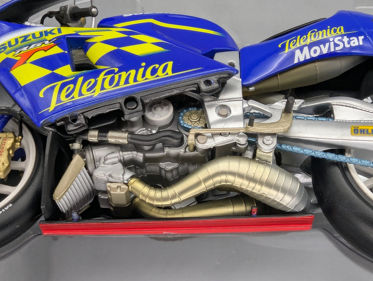 Motorrad Modell 1:12 Minichamps Suzuki RGV-Gamma GP2001 #1 Kenny Roberts mit OVP