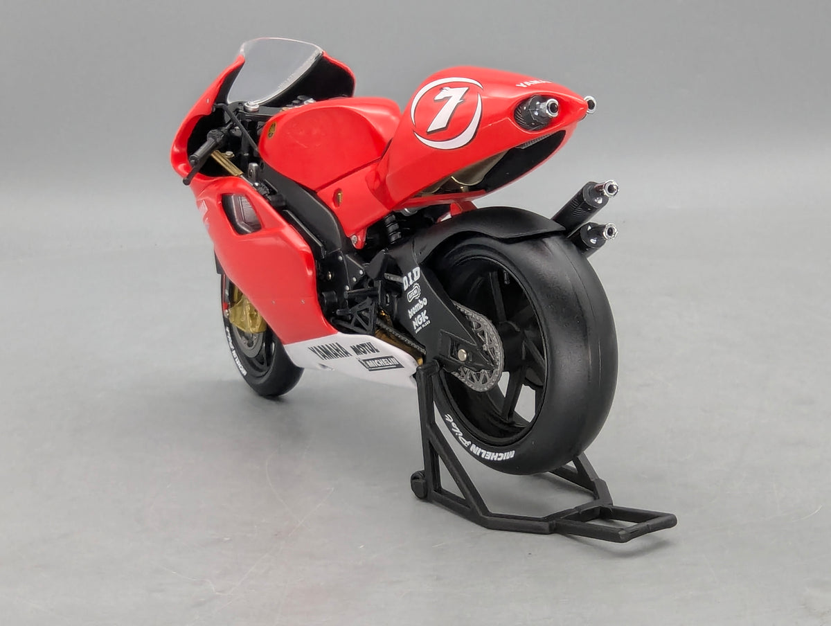 Motorrad Modell 1:12 Minichamps Yamaha YZR 500 Moto GP 2001 #7 Carlos Checa OVP