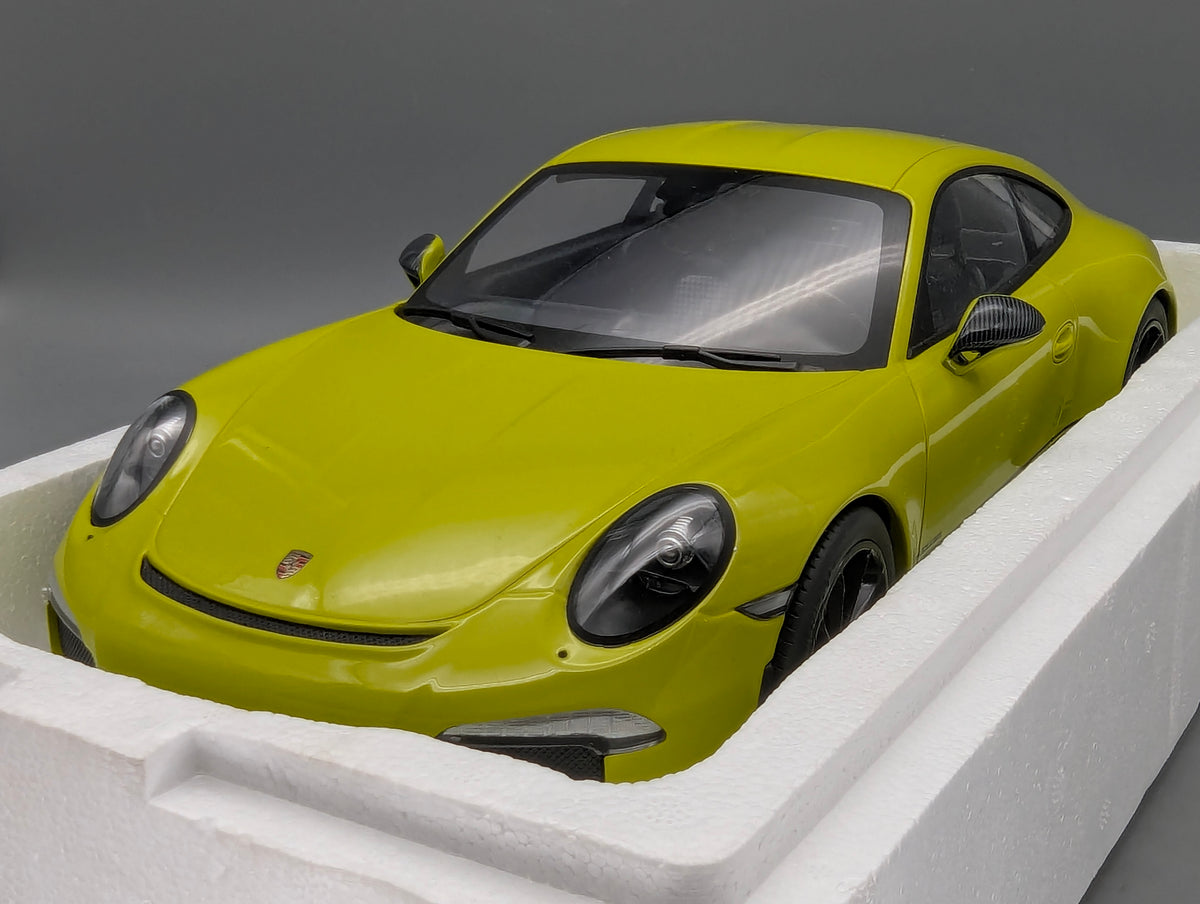 Modellautos 1:12 Minichamps Porsche 911 R Ring Police 2016 Lichtgrün mit OVP