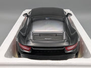Modellautos 1:12 Minichamps Porsche 911 R 2016 Schwarz mit OVP