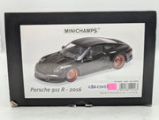 Modellautos 1:12 Minichamps Porsche 911 R 2016 Schwarz mit OVP