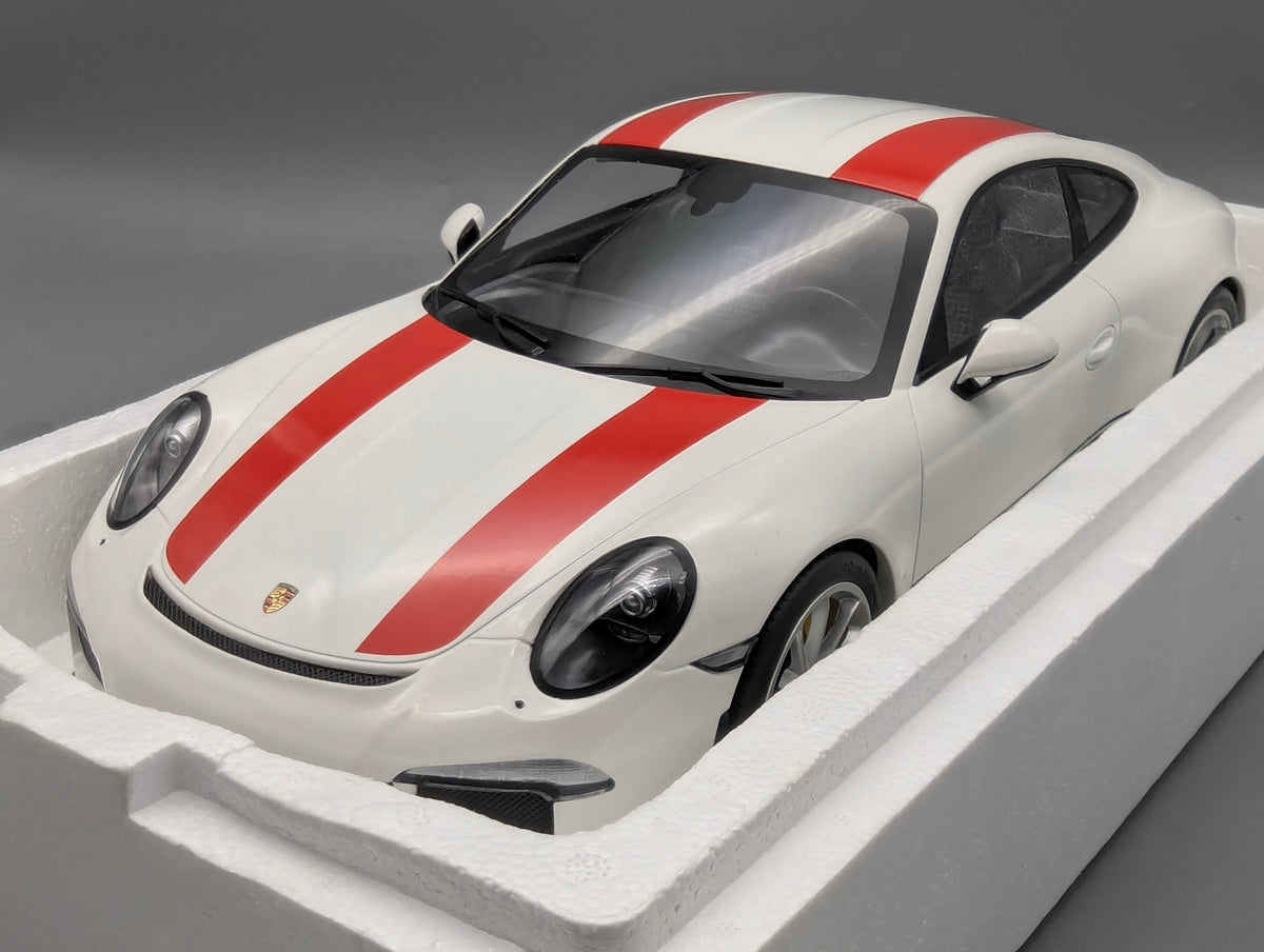 Modellautos 1:12 Minichamps Porsche 911 R 2016 Weiß mit OVP