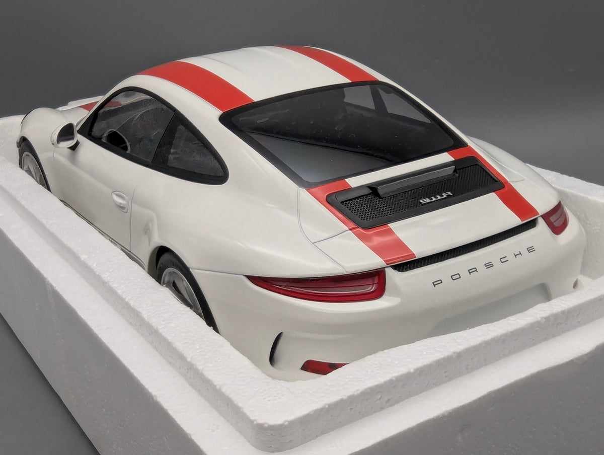 Modellautos 1:12 Minichamps Porsche 911 R 2016 Weiß mit OVP