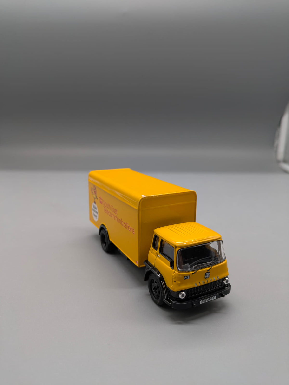 LKW Modell 1:50 Corgi Premium Edition 22705 Bedford TK Box Van mit OVP
