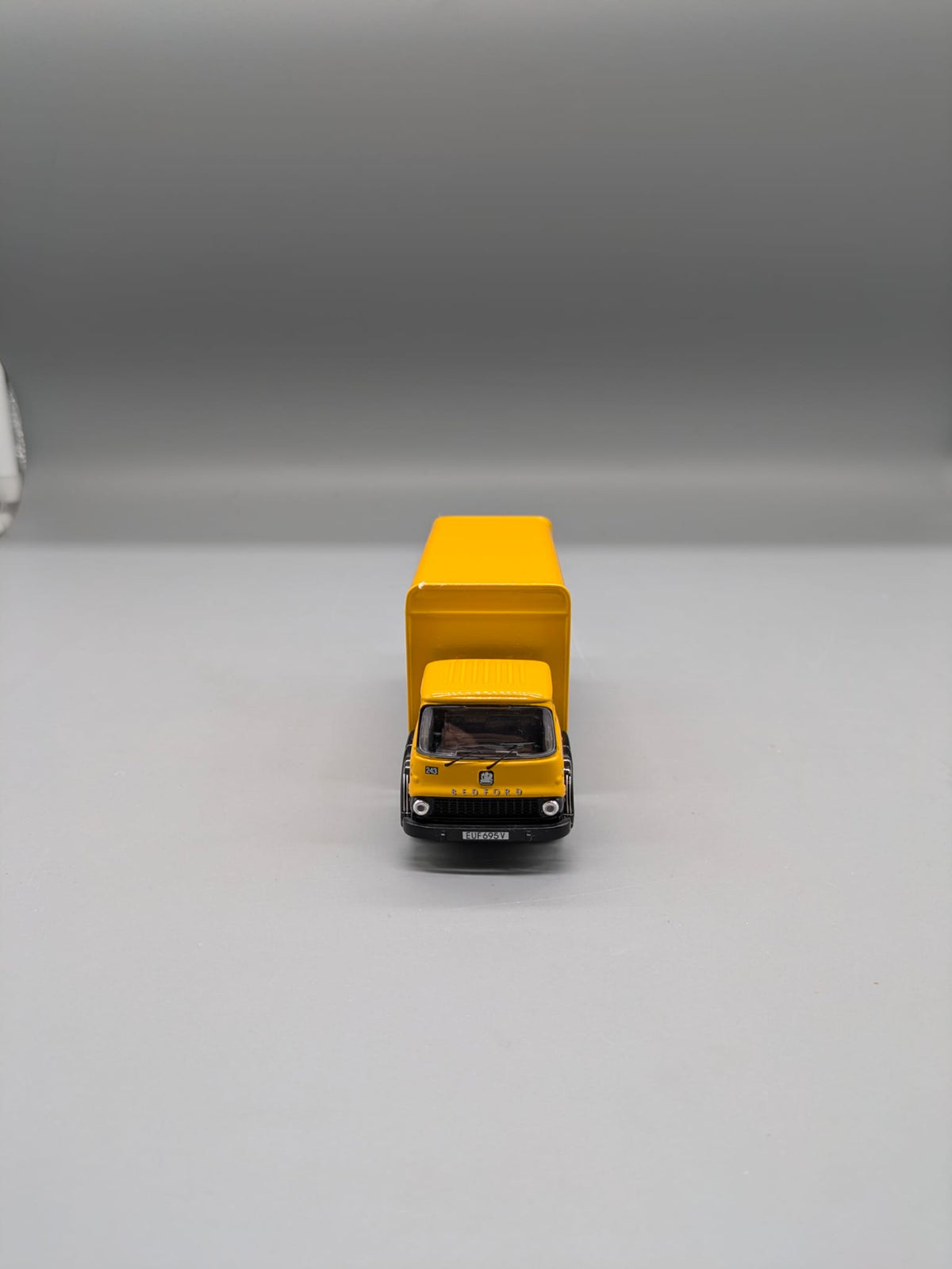 LKW Modell 1:50 Corgi Premium Edition 22705 Bedford TK Box Van mit OVP