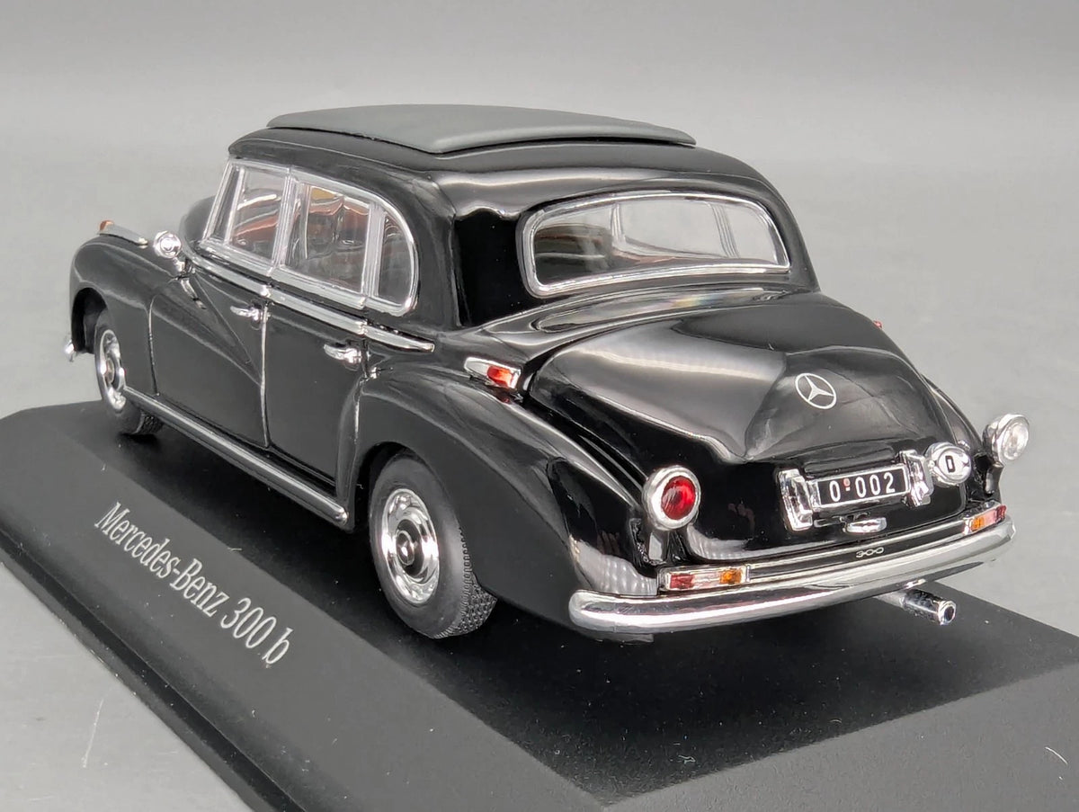 Modellautos 1:43 Minichamps Mercedes Benz 300 b Konrad Adenauer mit Dealer OVP