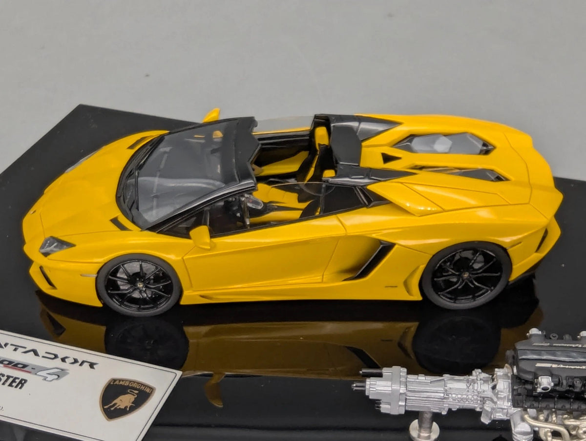 Eidolon Make Up 1:43 Lamborghini Aventador LP700-4 Roadster 2012 Engine Set OVP