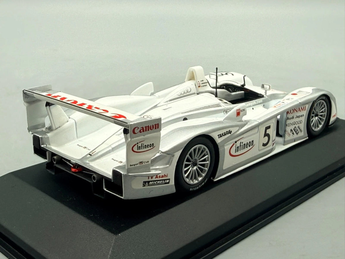 Modellautos 1:43 Minichamps Audi R8 Le Mans 24h 2003 #5 mit OVP