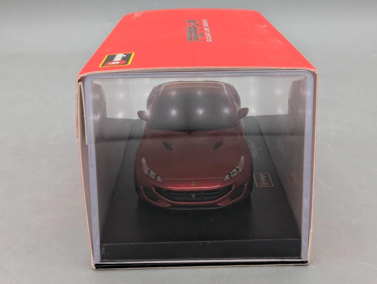 Modellautos 1:43 Bburago Ferrari Portofino Rot Metallic in Vitrine mit OVP