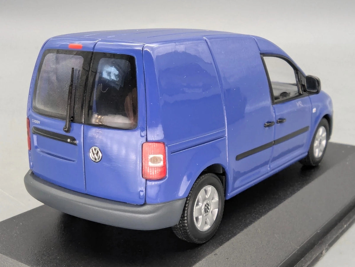 Modellautos 1:43 Minichamps Volkswagen VW Caddy Blau mit Dealer OVP
