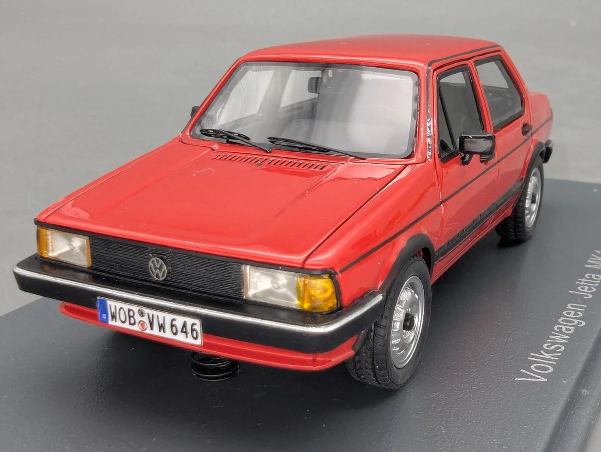 Modellautos 1:43 Neo Scale Models 43646 Volkswagen VW Jetta Mk1 Rot mit OVP