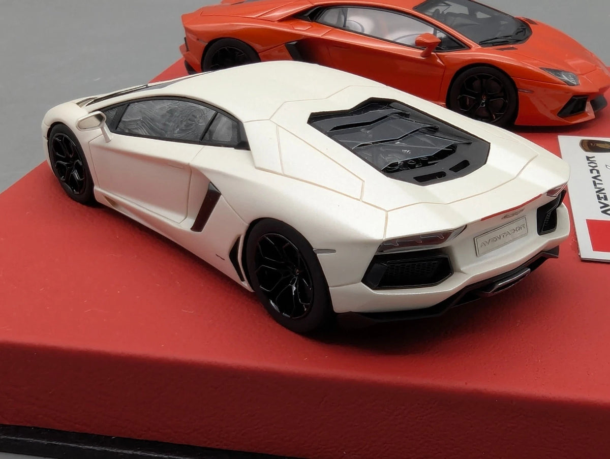 Eidolon Make Up 1:43 Lamborghini Aventador LP700-4 Rot und Weiß 2tlg Set OVP