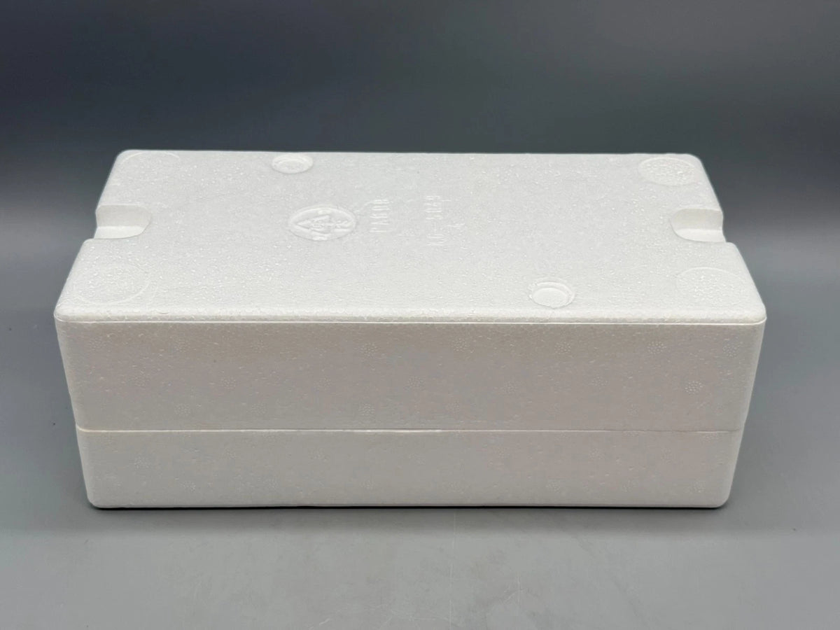 Modellautos 1:18 Minichamps Maserati Ghibli 1969 mit OVP