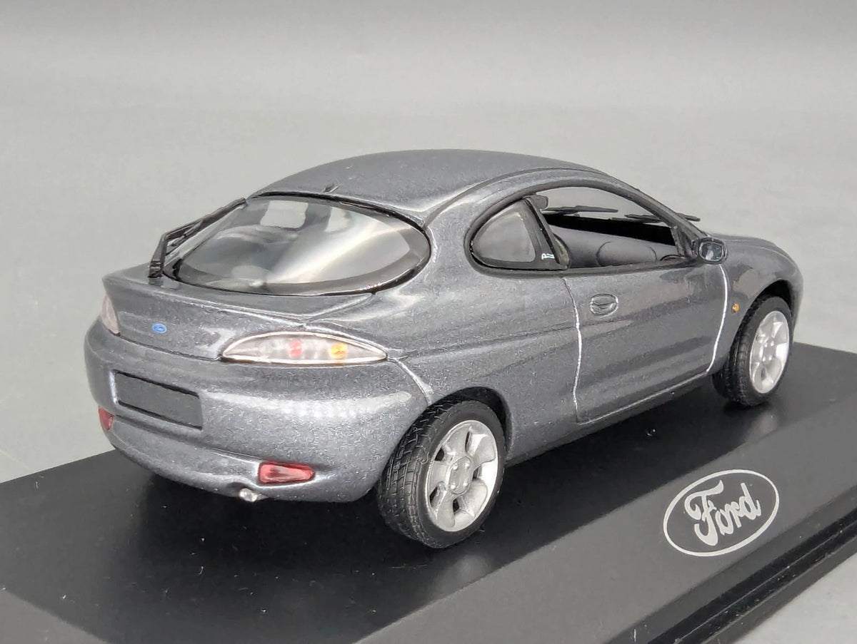 Modellautos 1:43 Minichamps Ford Puma Silbergrau Metallic mit Dealer OVP