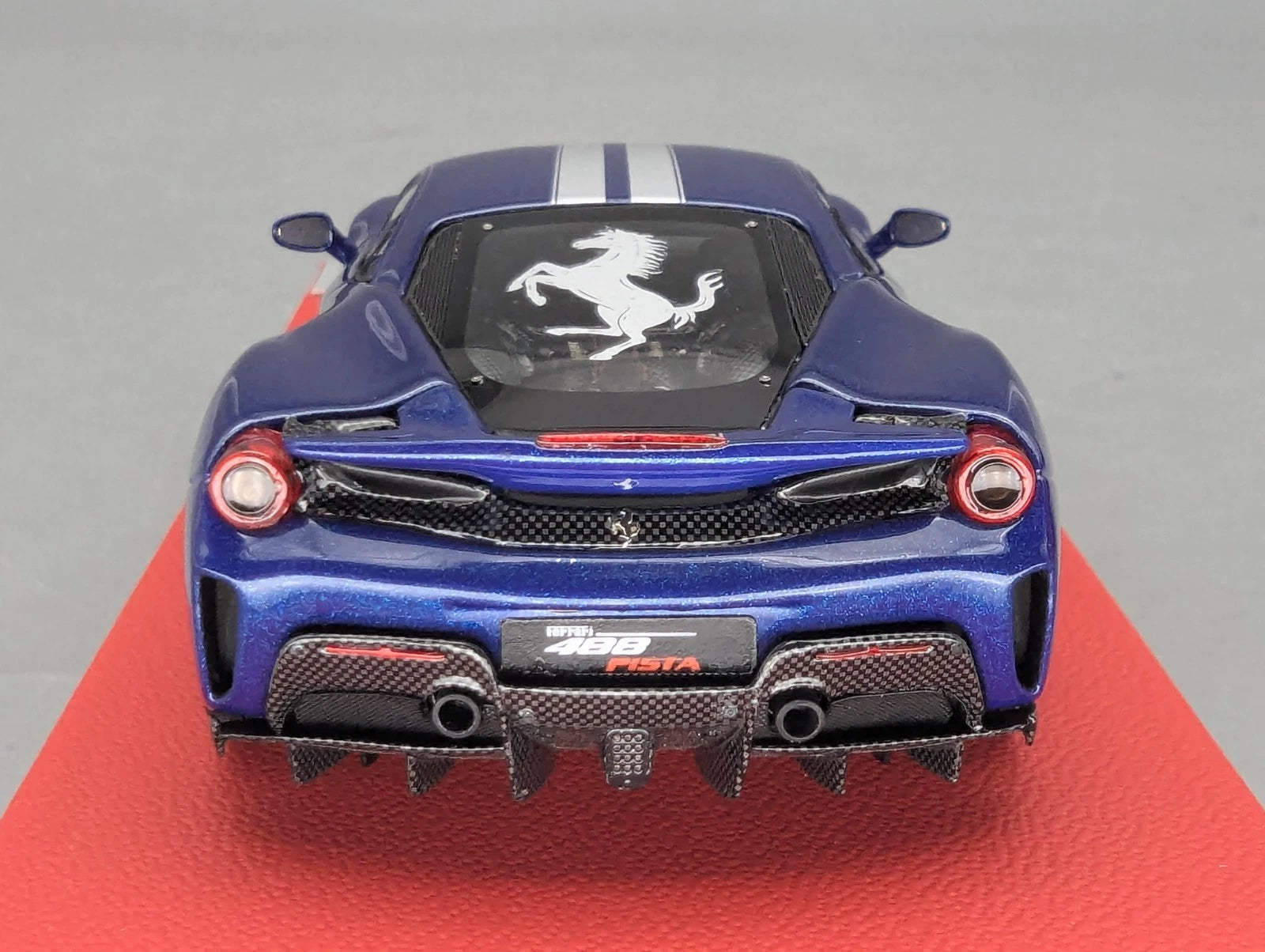 Modellautos 1:43 BBR Concept43 Ferrari 488 Pista LHD Garage Leirer CH 01/20 OVP