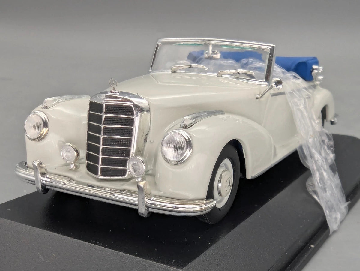 Modellautos 1:43 Minichamps Mercedes Benz 300 S Cabrio Softtop Offen OVP