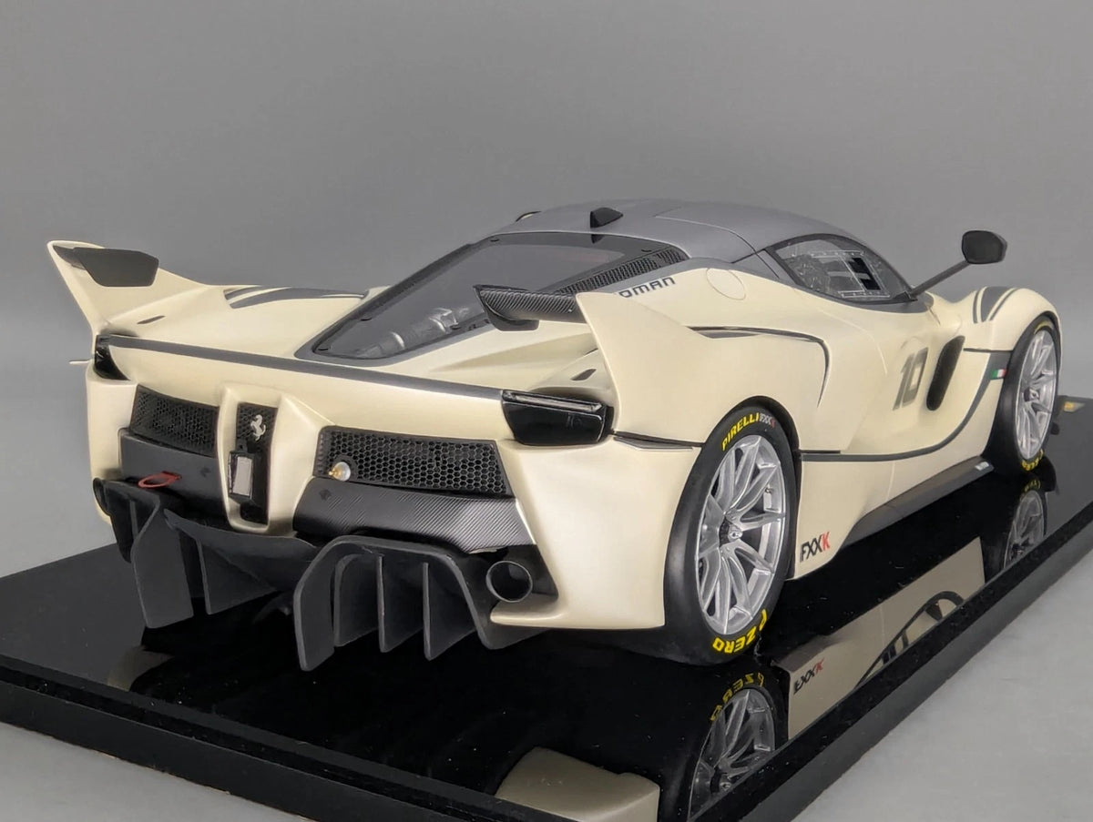 Modellautos 1:12 BBR Ferrari FXX-K Car #10 Fuji White Matt Ltd 05/10 Vitrine OVP
