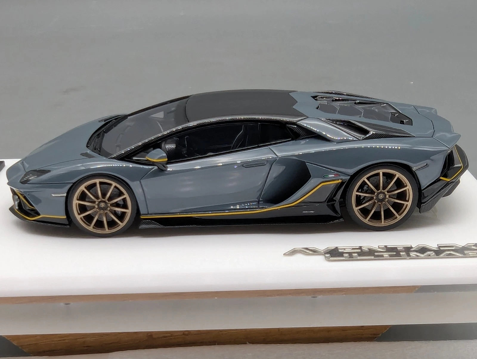 Eidolon Make Up 1:43 Lamborghini Aventador LP780-4 Ultimae 2021 Grigio 53/60 OVP