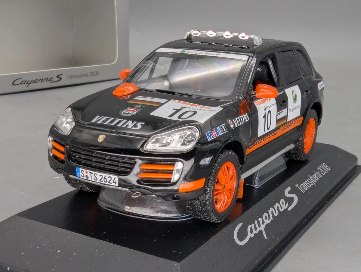 Modellautos 1:43 Minichamps Porsche Cayenne Transsyberia 2008 #10 WAP Dealer OVP