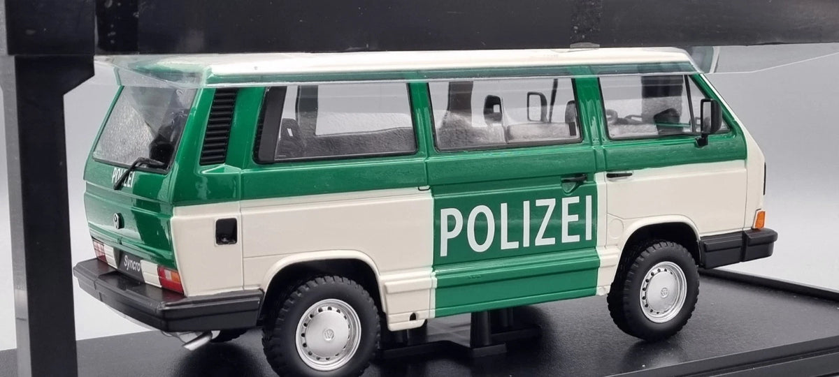 Modellautos 1:18 KK Scale VW Bus T3 Syncro Polizei OVP