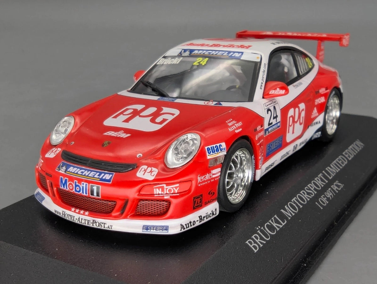 Modellautos 1:43 Minichamps Porsche 911 GT3 Carrera Cup 2006 #24 M. Brückl OVP