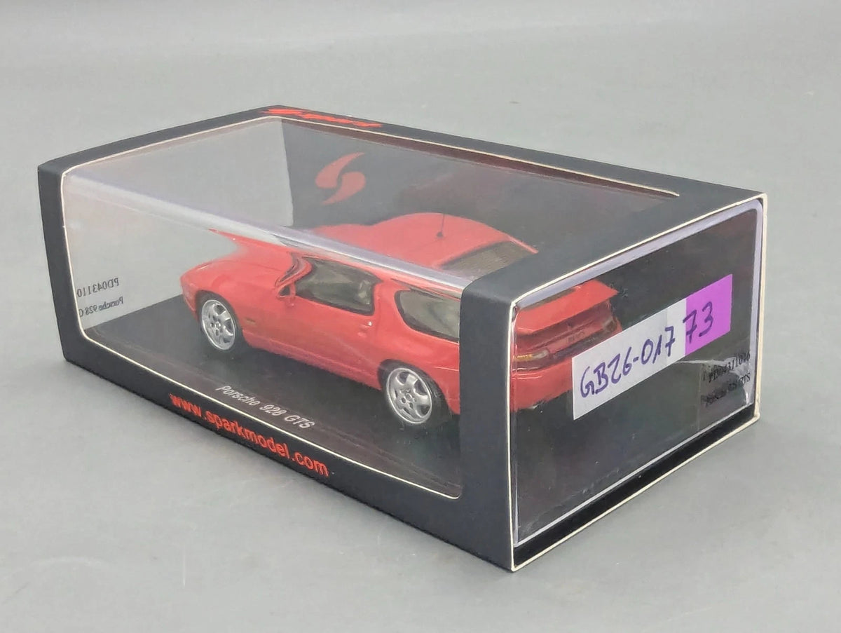 Modellautos 1:43 Spark PD04311016 Porsche 928 GTS Rot mit OVP