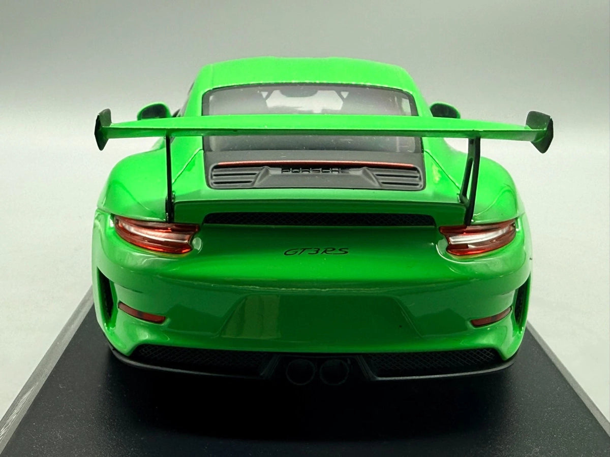 Modellautos 1:18 Minichamps Porsche 911 GT3 RS 991.2 2019 1 of 111pcs mit OVP