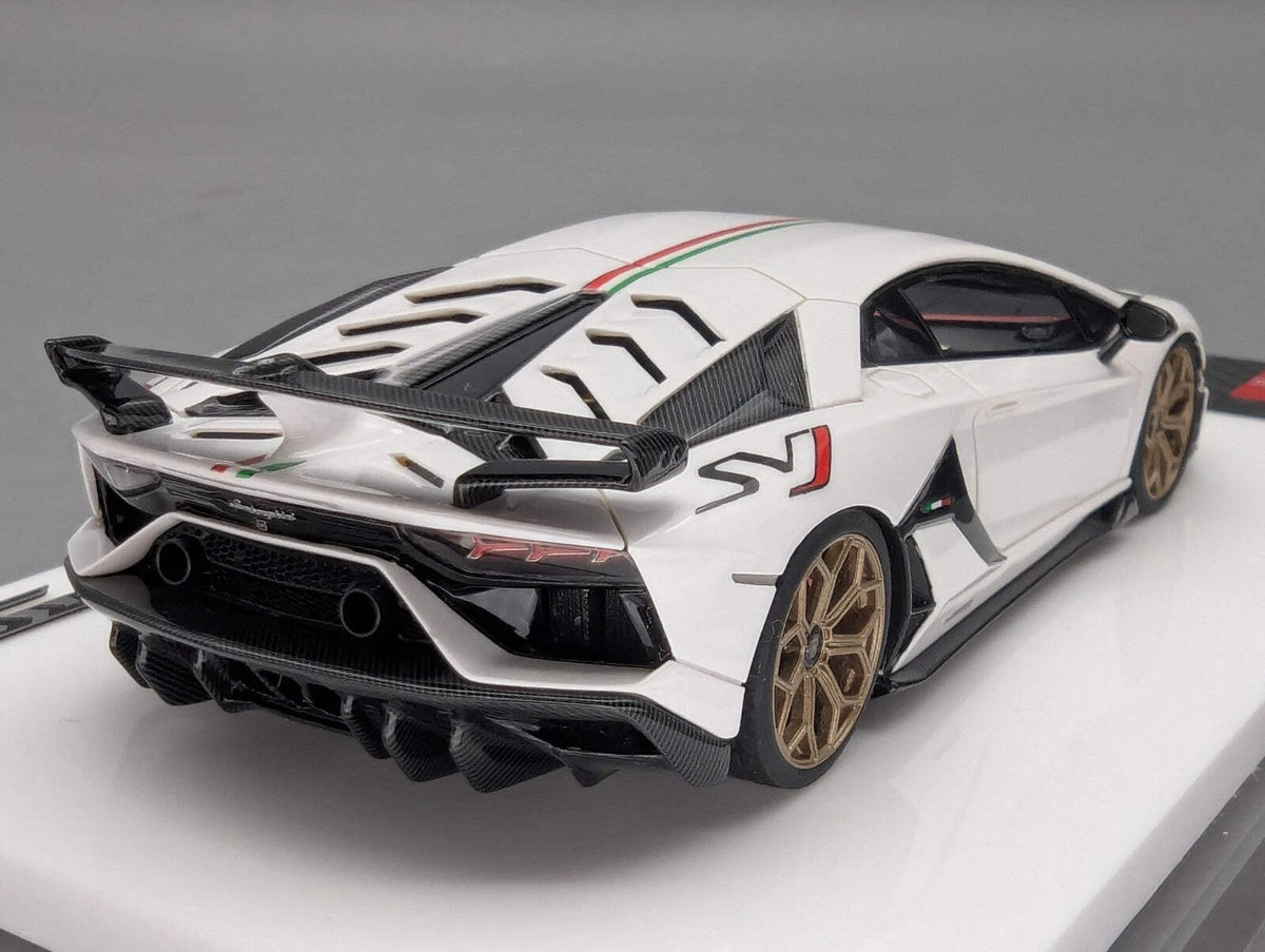 Eidolon Make Up 1:43 Lamborghini Aventador SVJ 2018 Limited 105/120 Weiß OVP