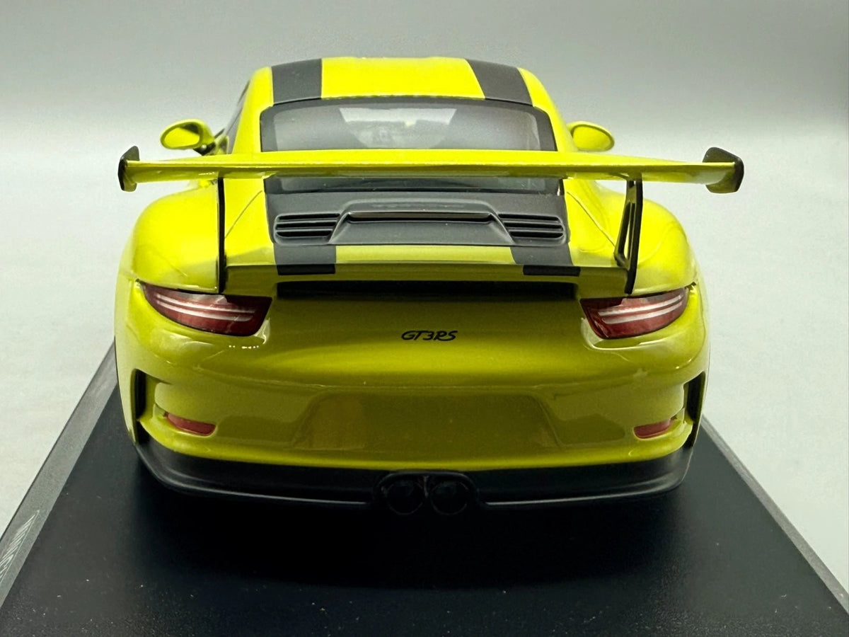 Modellautos 1:18 Minichamps Porsche 911 GT3 RS 2015 mit OVP