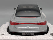 Modellautos 1:18 NZG Mercedes Benz EQE Alpin Grau Uni mit Dealer OVP