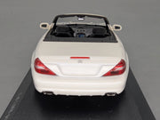 Modellautos 1:43 Minichamps Mercedes Benz SL Klasse 2008 R230 Diamantweiss OVP