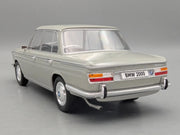Modellautos 1:18 MCG Modelcar Group BMW 2000 Ti Grau mit OVP