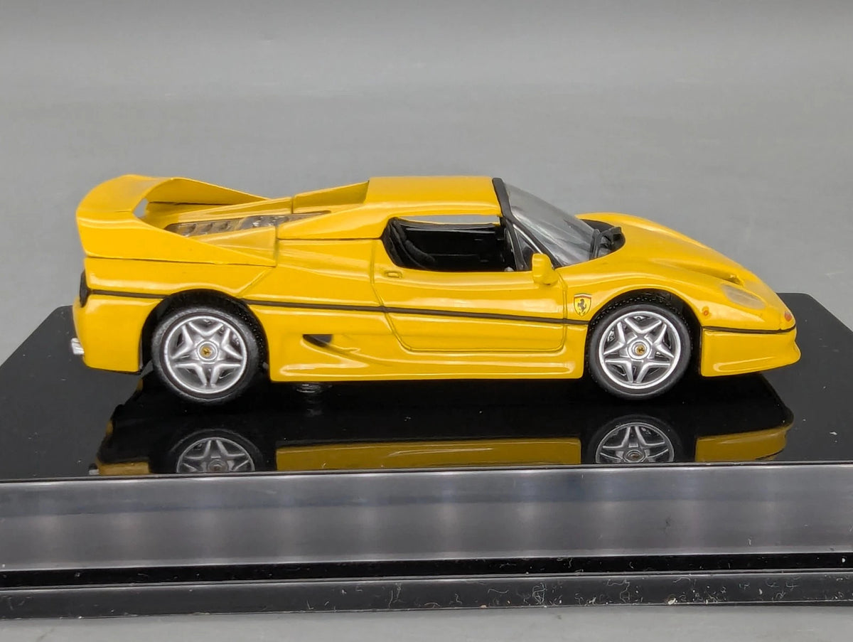 Modellautos 1:43 Hot Wheels Ferrari F50 1995 Gelb mit OVP