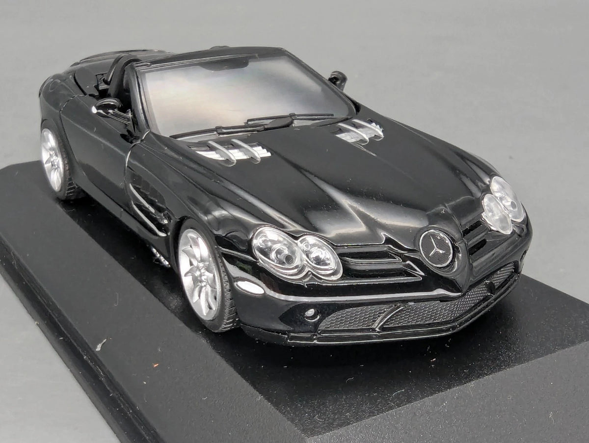 Modellautos 1:43 Minichamps Mercedes Benz SLR McLaren Roadster 2007 mit OVP