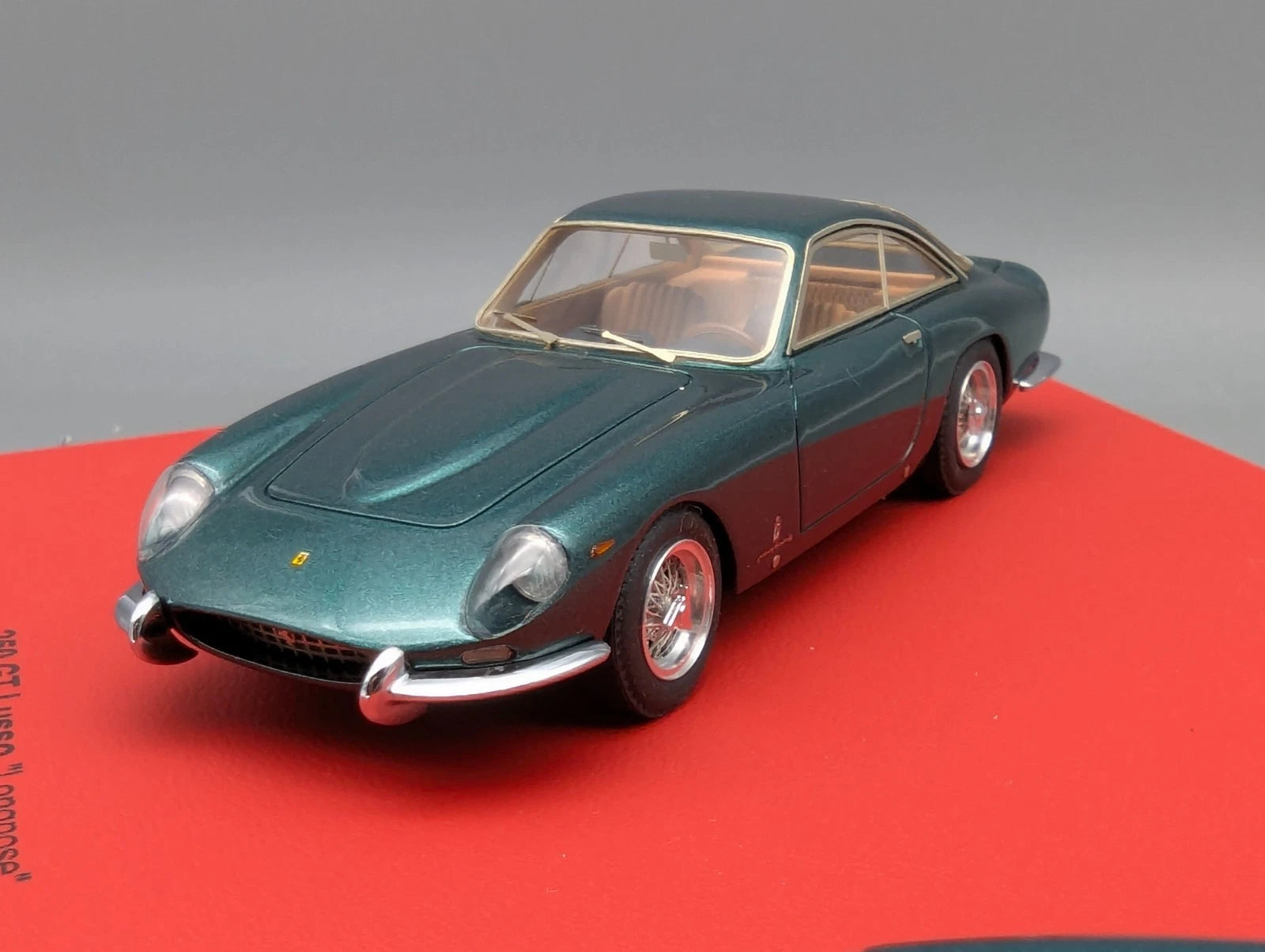 Modellautos 1:43 BBR  Ferrari 250 GT Lusso Set 2-tlg. 1/5 OVP