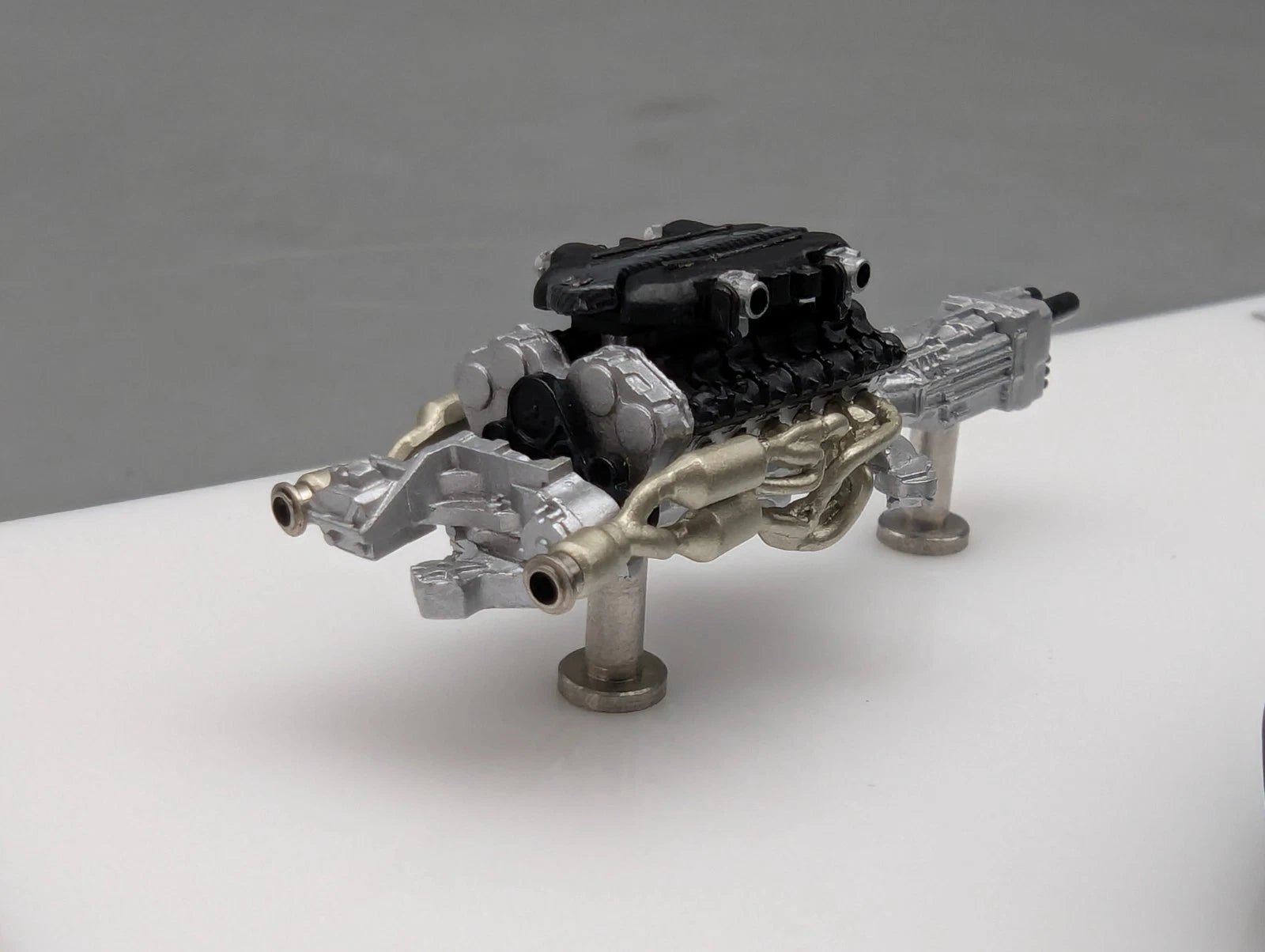 Eidolon Make Up 1:43 Lamborghini Aventador LP750-4 SV 2015 Engine Set 06/30 OVP