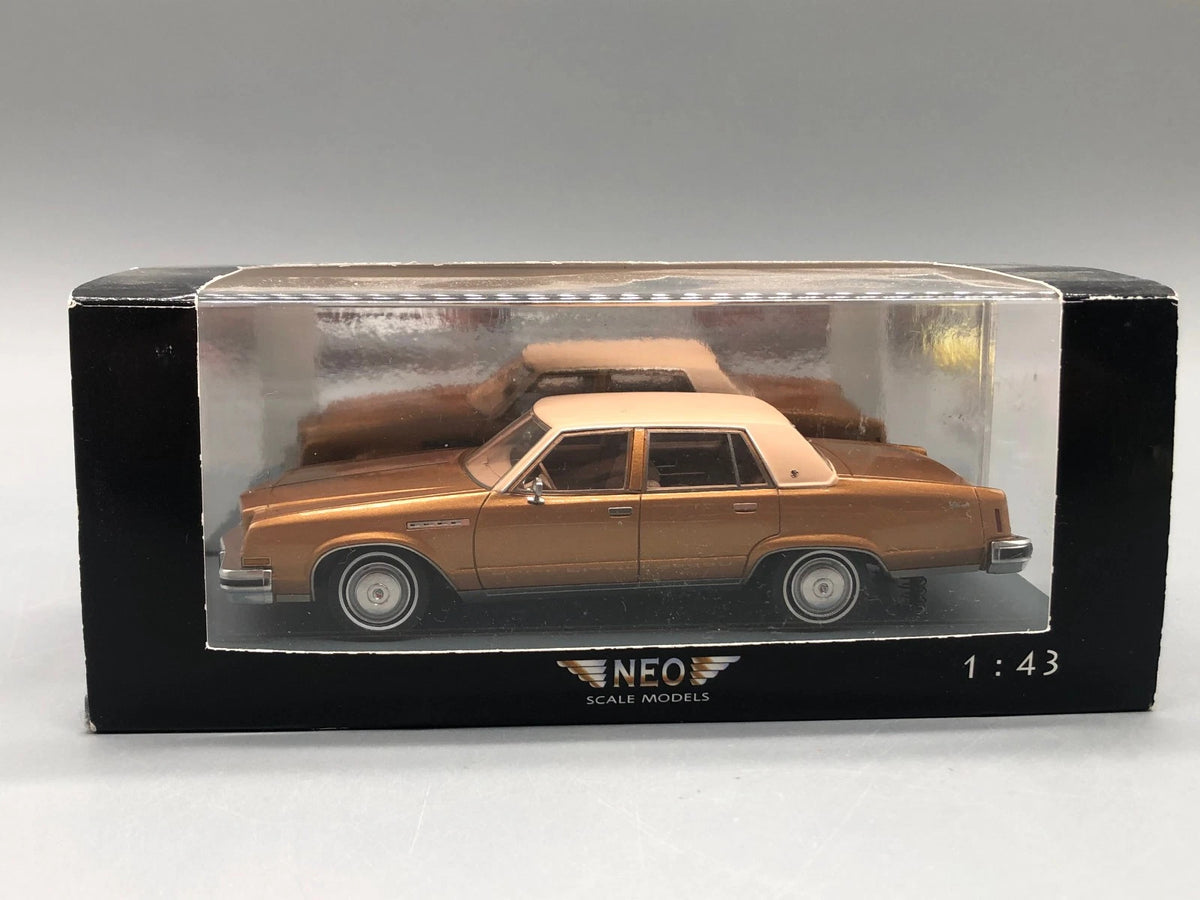 Modellautos 1:43 Neo Scale Models Buick Electra Sedan mit OVP