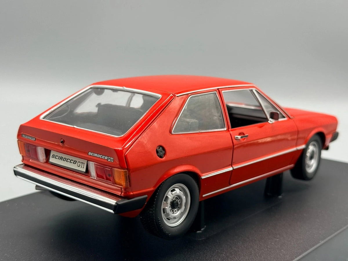 Modellautos 1:18 Revell Metal Volkswagen VW Scirocco GTI mit OVP