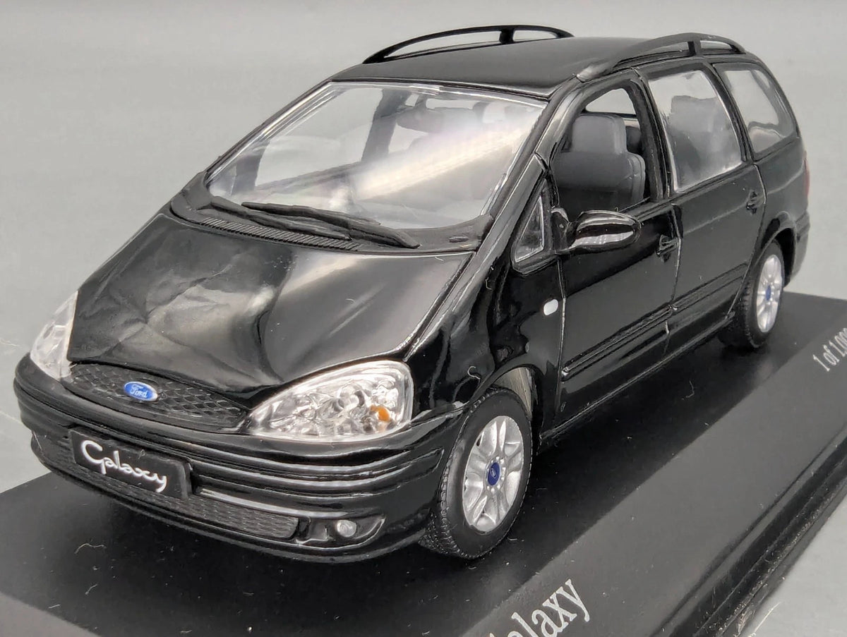 Modellautos 1:43 Minichamps Ford Galaxy Schwarz 2000 nicht 1995 mit OVP
