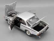 Modellautos 1:18 Minichamps BMW 3.0 CSL 1972 mit OVP
