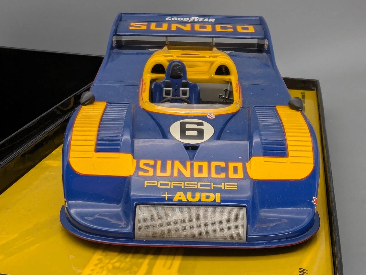 Modellautos 1:18 Minichamps Porsche 917/30 WINNER CanAm 1973 #6 M. Donohue OVP