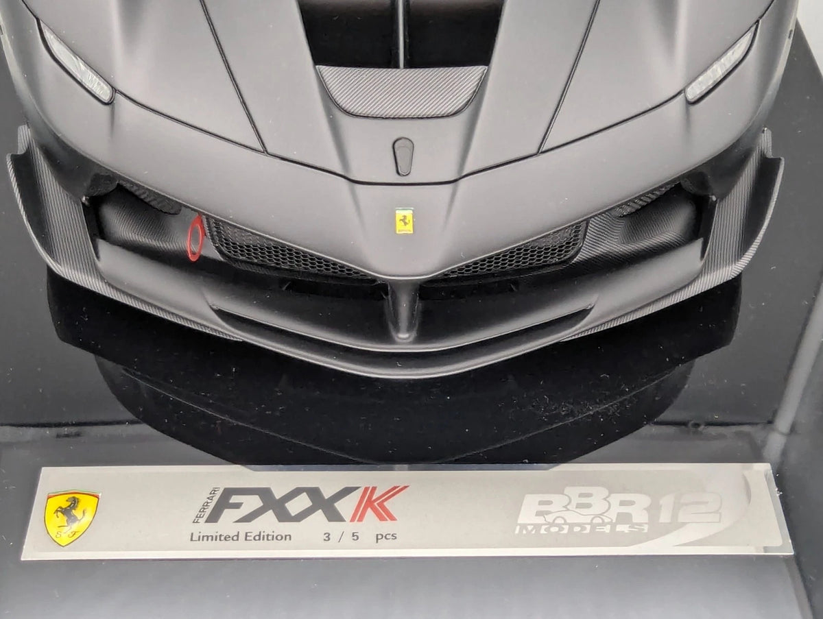 Modellautos 1:12 BBR Ferrari FXX-K Matt Black Ltd 03/05 Vitrine OVP