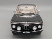 Modellautos 1:18 AUTOart Millenium 70503 BMW 2002 L Black mit OVP