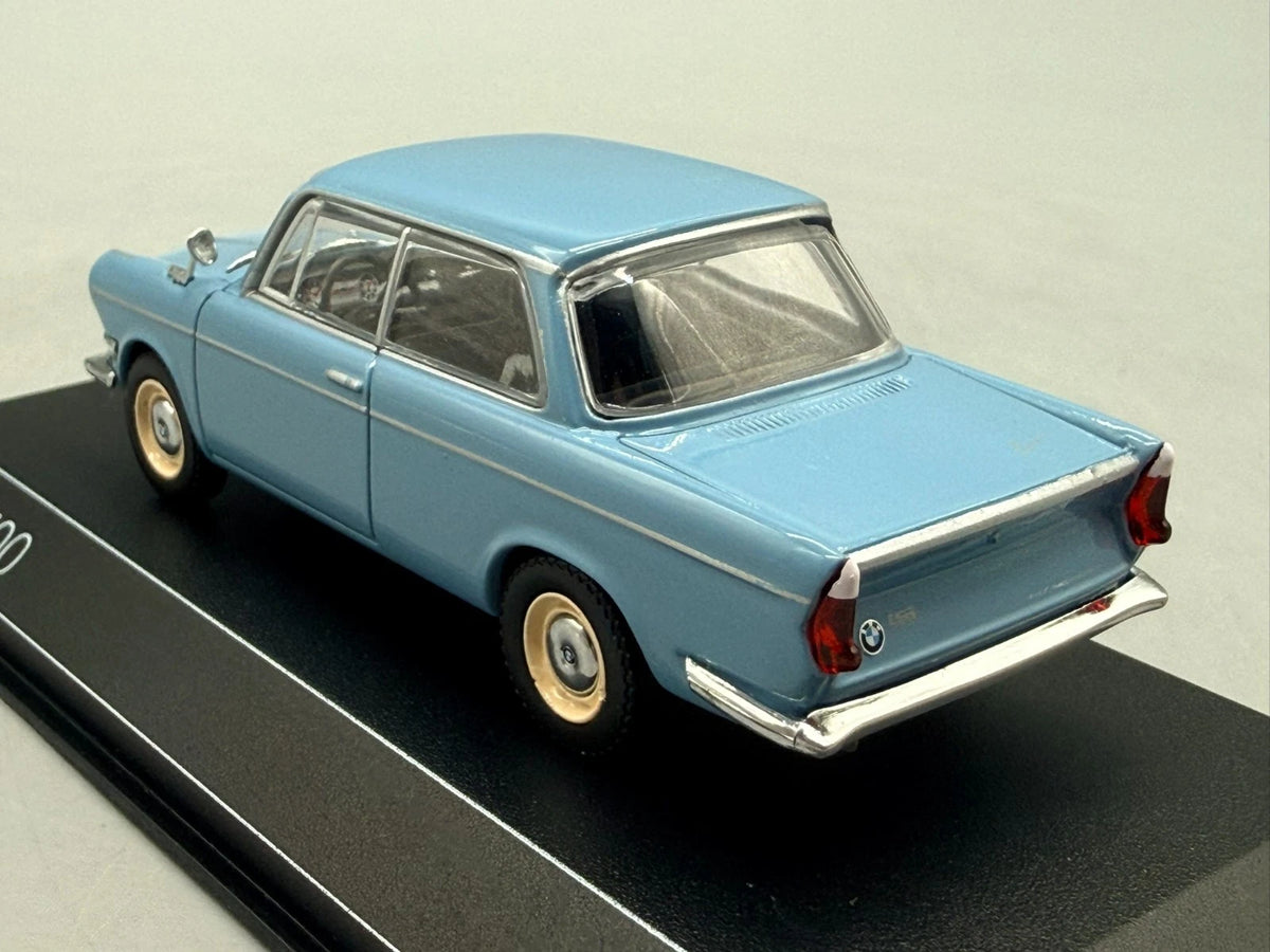 Modellautos 1:43 Minichamps BMW 700 mit OVP